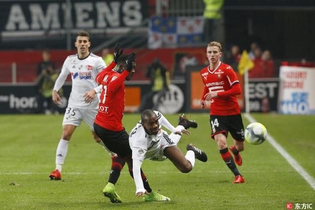  雷恩中场核心伤愈归队，助力球队终结连败颓势